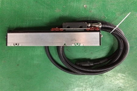 光柵尺的工作原理與維護指南 從傳感器到行程開關(guān)的簡明解析